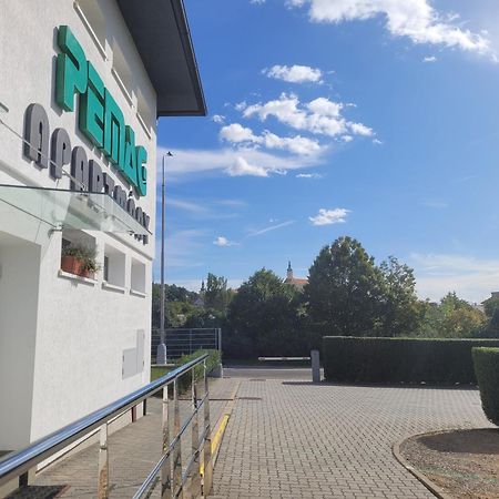 Apartmany Pemag 米库洛夫 外观 照片