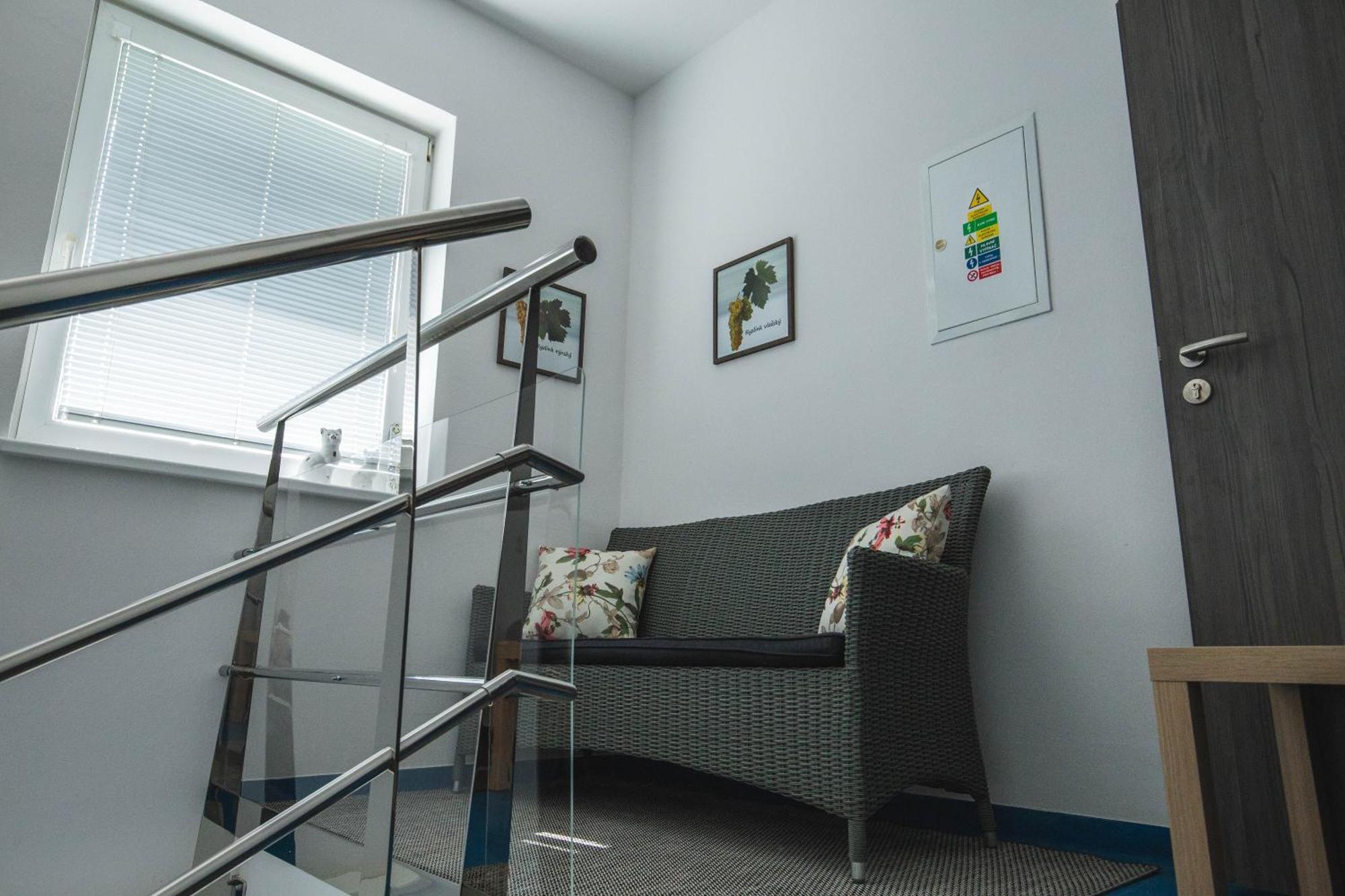 Apartmany Pemag 米库洛夫 外观 照片
