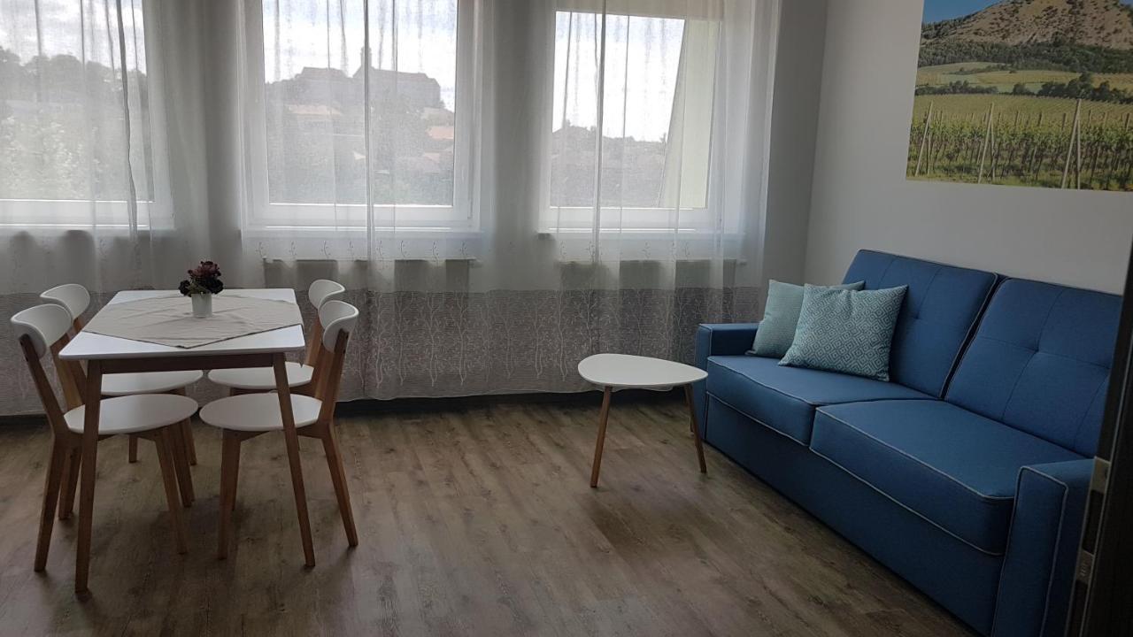 Apartmany Pemag 米库洛夫 外观 照片