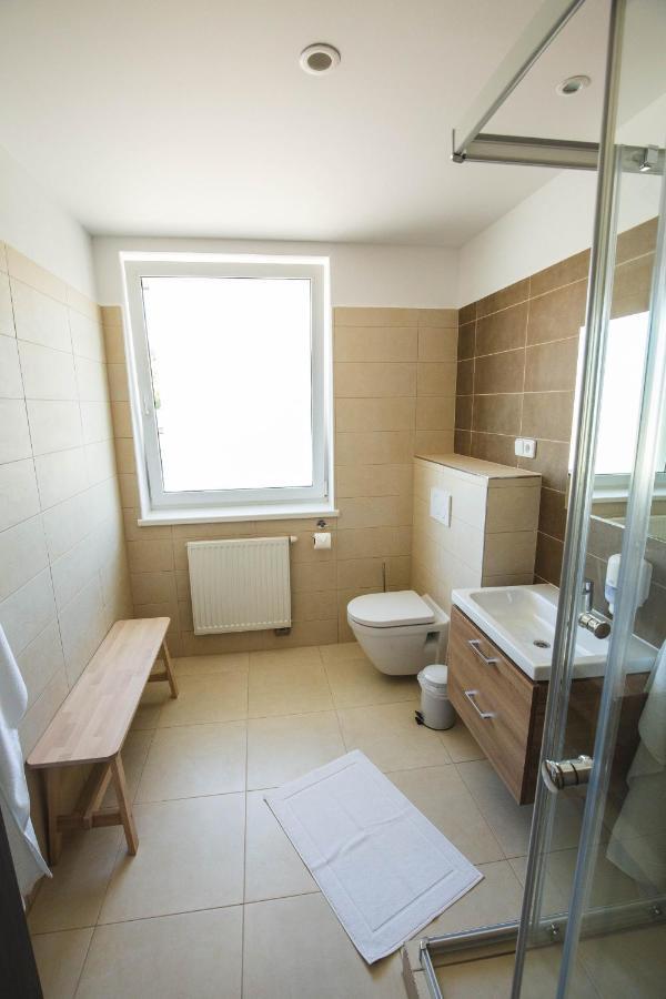 Apartmany Pemag 米库洛夫 外观 照片