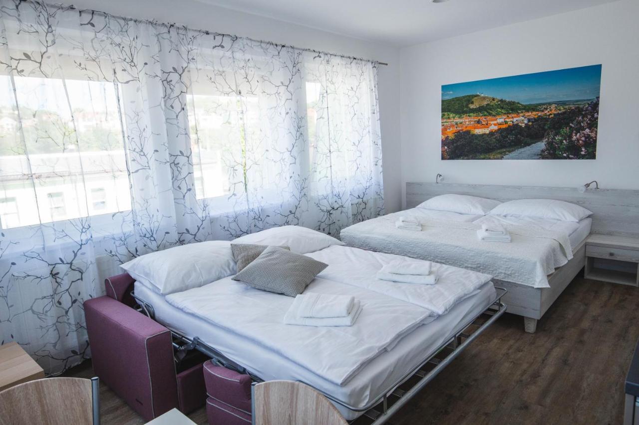 Apartmany Pemag 米库洛夫 外观 照片