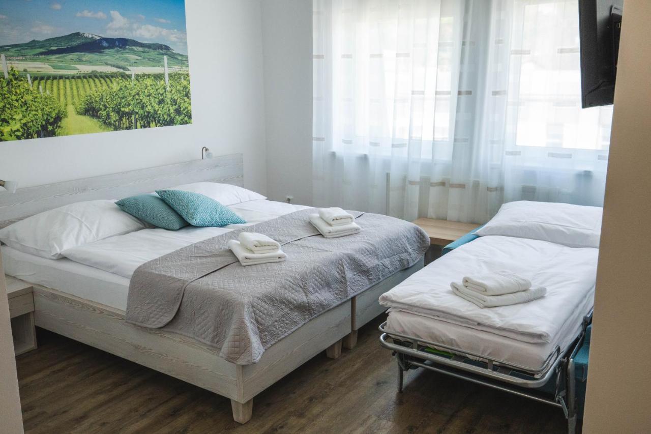 Apartmany Pemag 米库洛夫 外观 照片